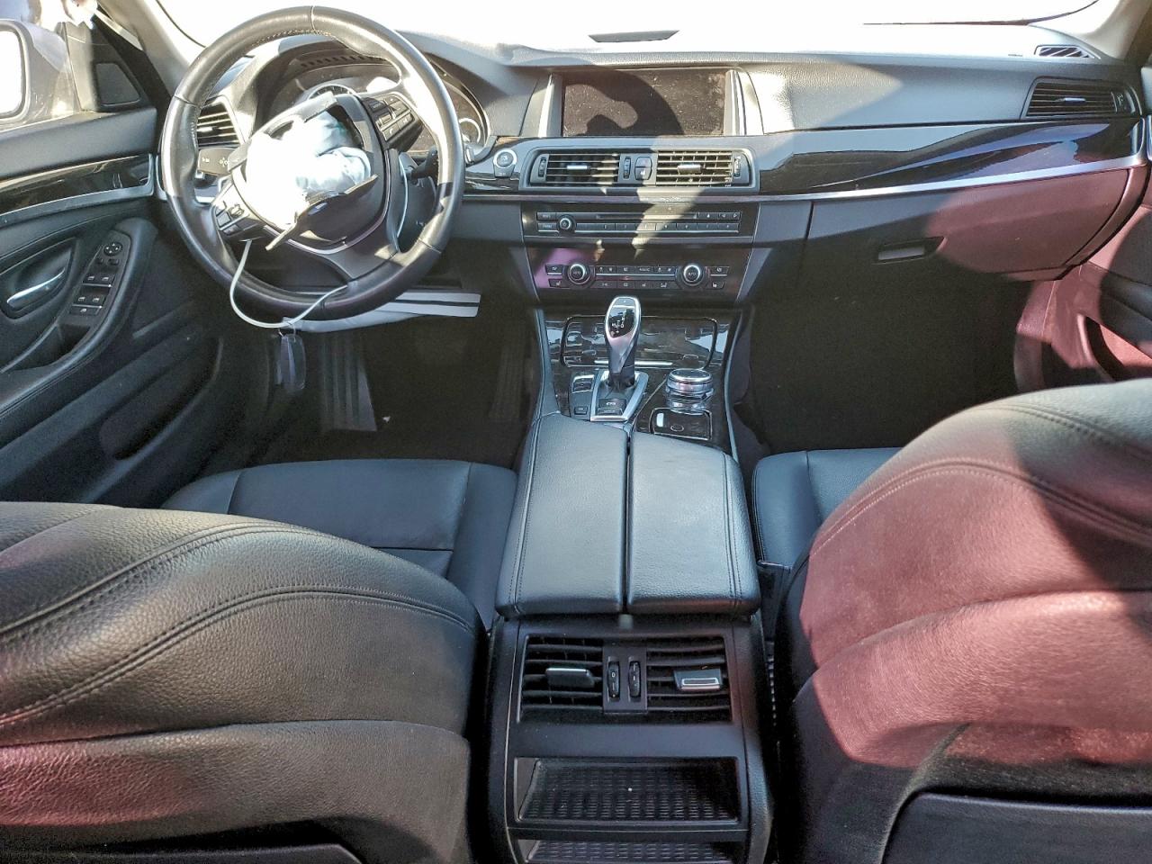 2016 BMW 528 I photo 8