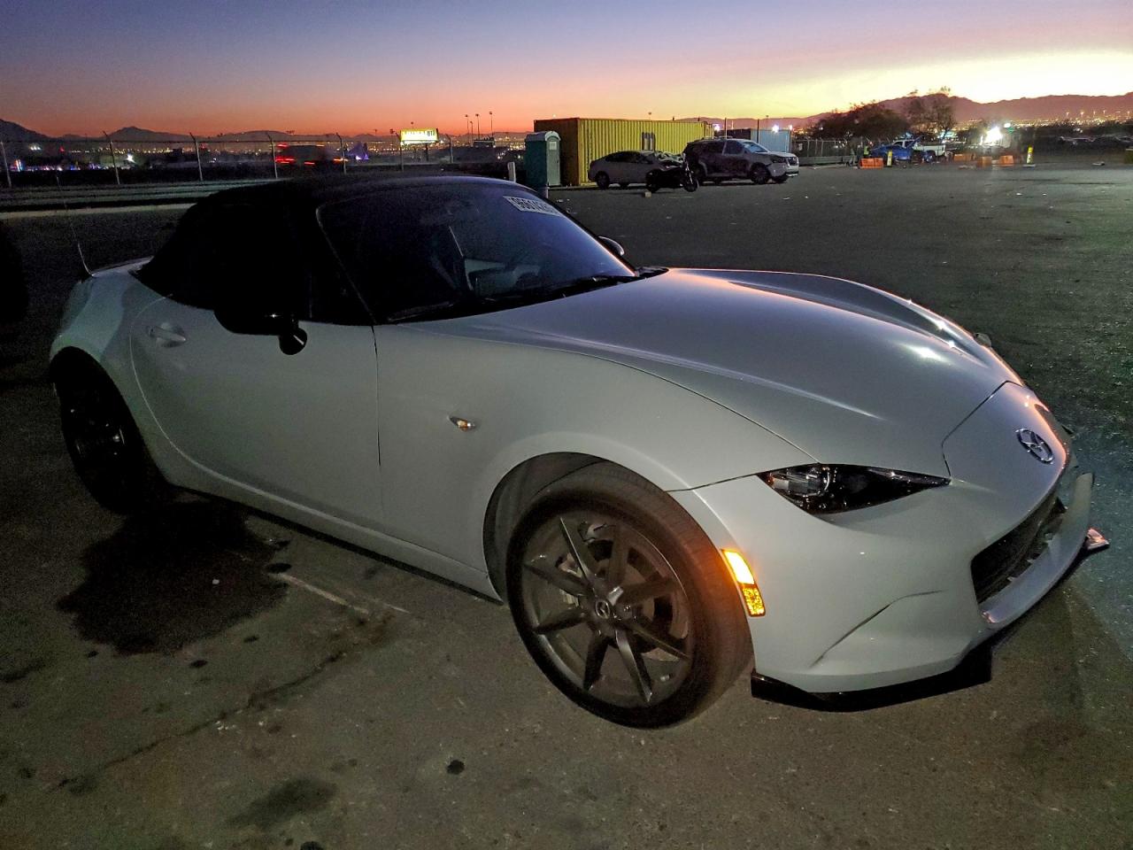2016 MAZDA MX-5 MIATA CLUB photo 4