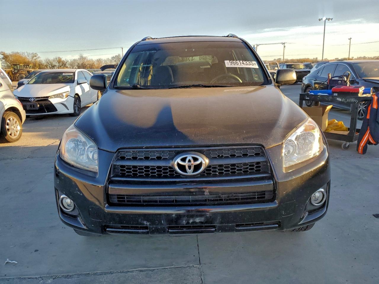 2011 TOYOTA RAV4 SPORT photo 5