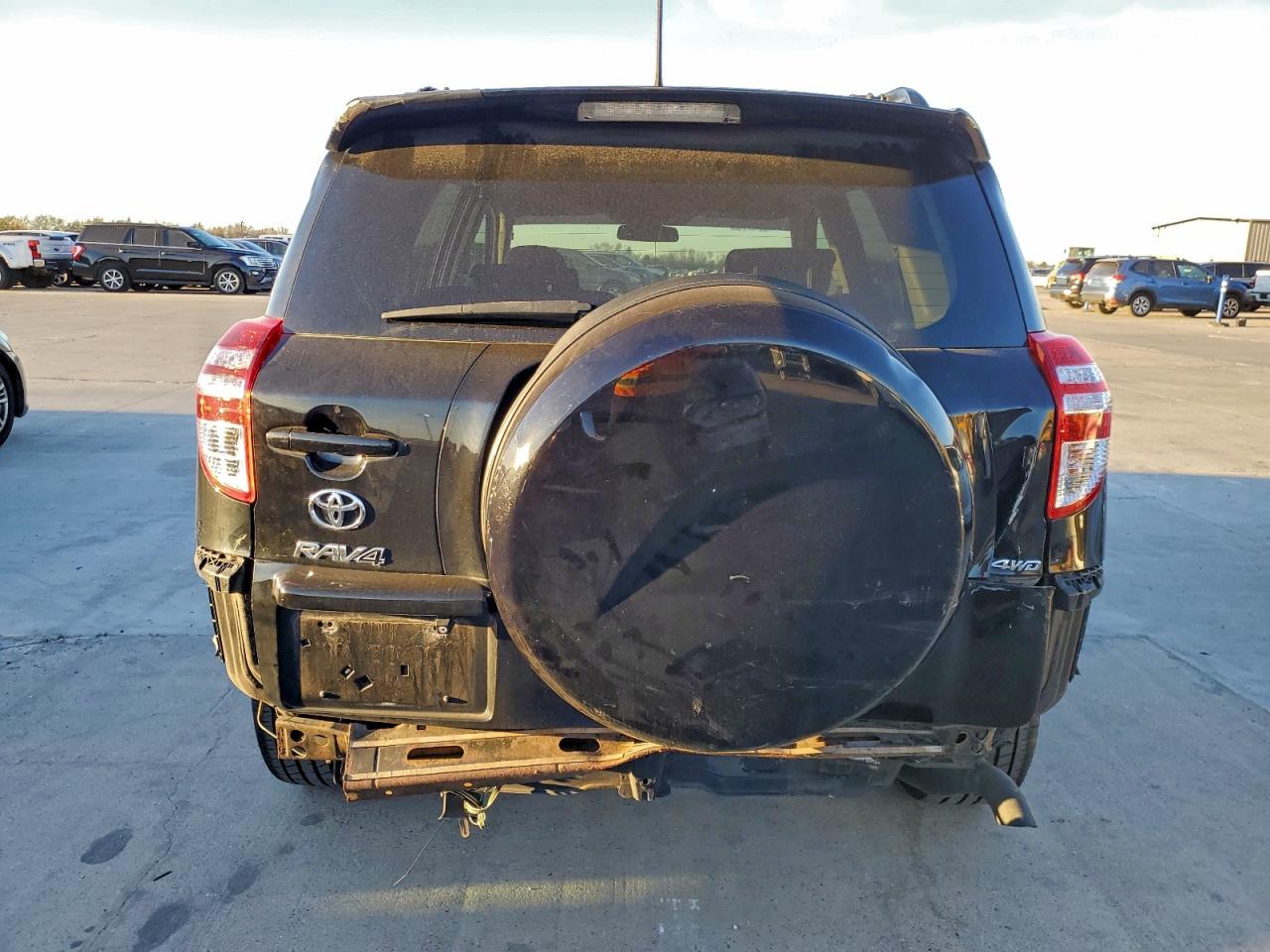 2011 TOYOTA RAV4 SPORT photo 6