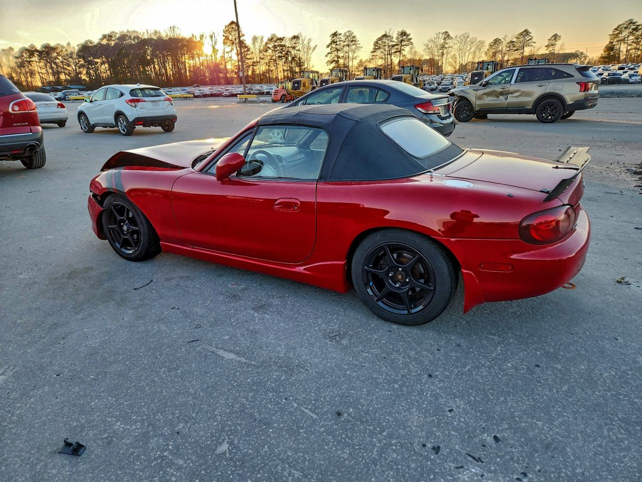 2001 MAZDA MX-5 MIATA BASE photo 2