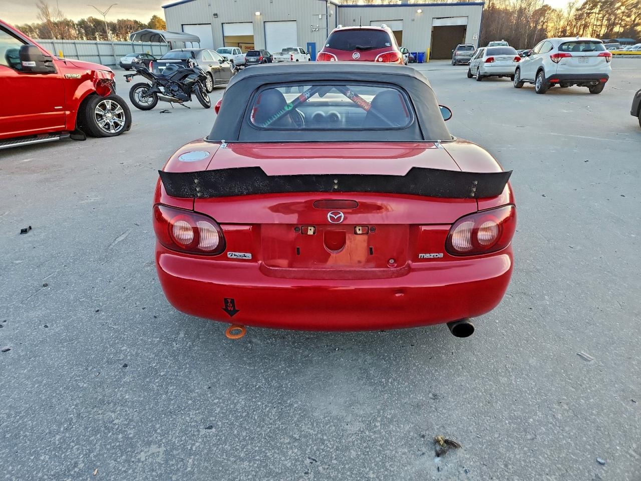 2001 MAZDA MX-5 MIATA BASE photo 6