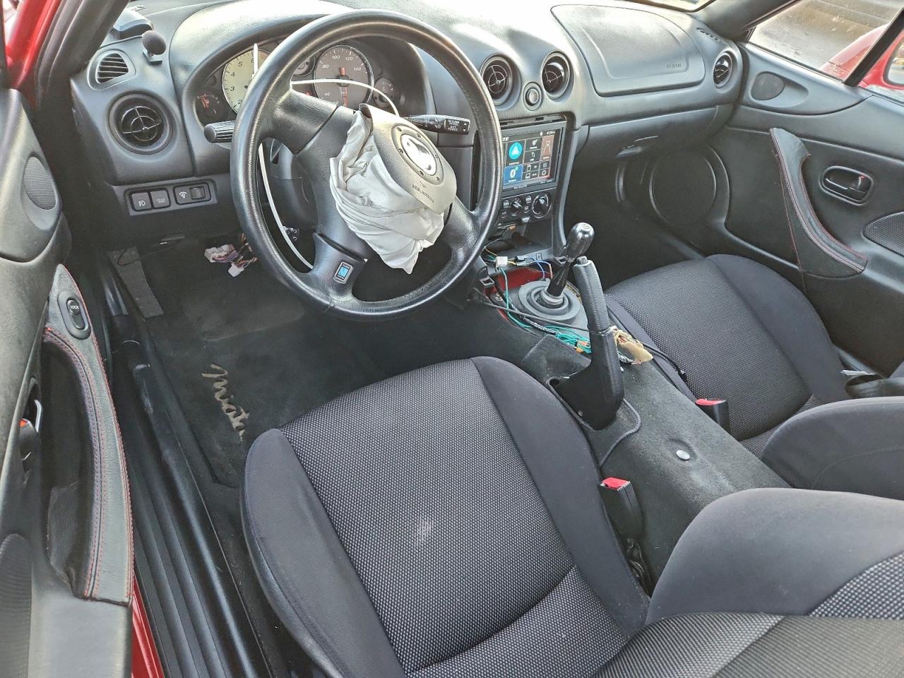 2001 MAZDA MX-5 MIATA BASE photo 8