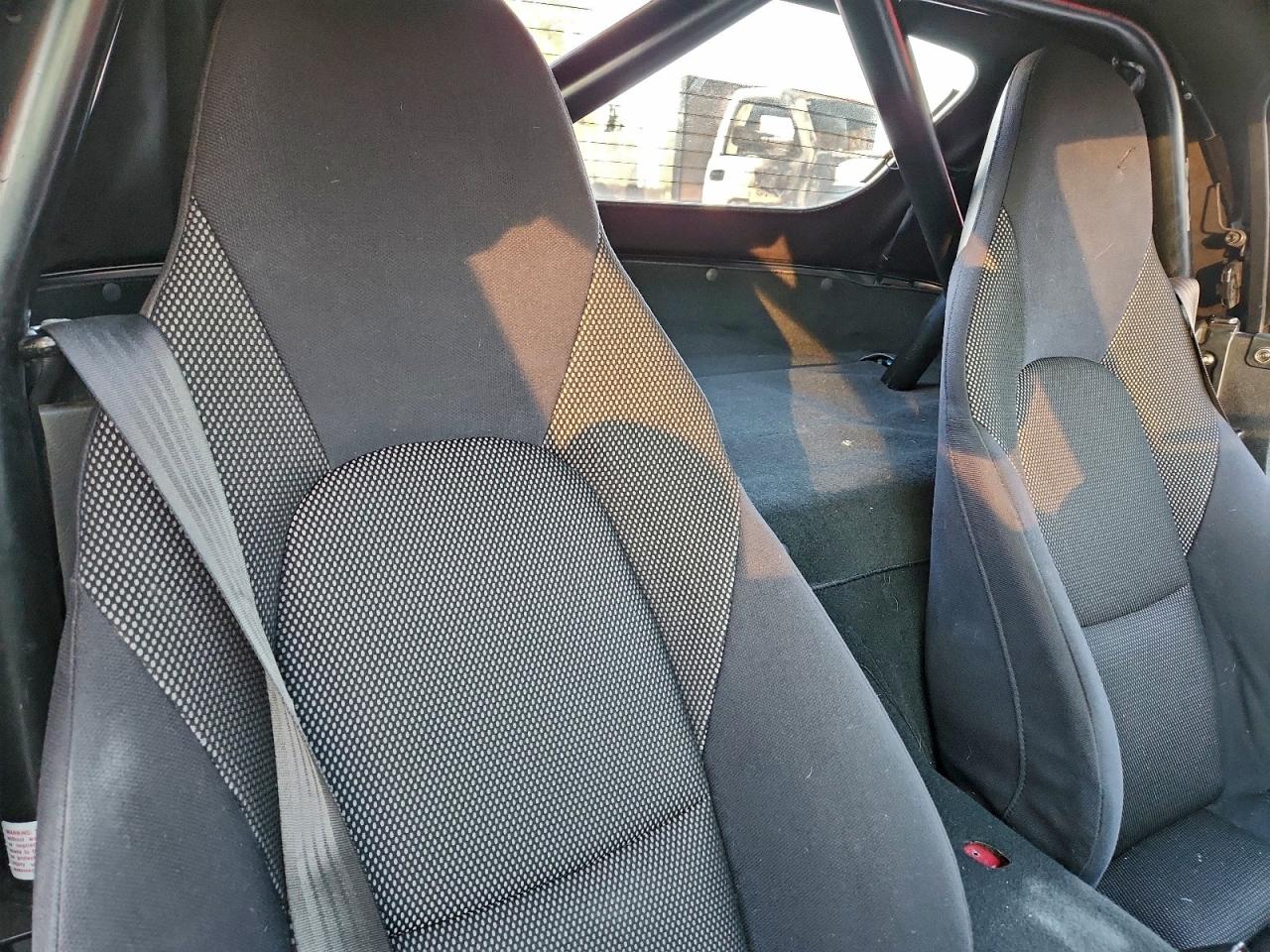 2001 MAZDA MX-5 MIATA BASE photo 10