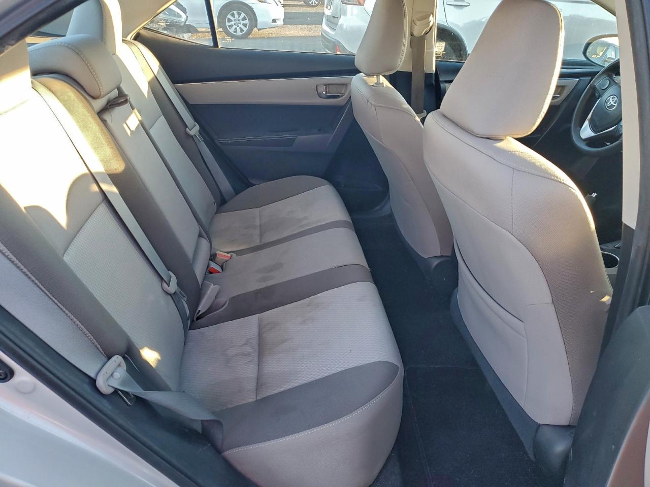 2017 TOYOTA COROLLA L photo 10