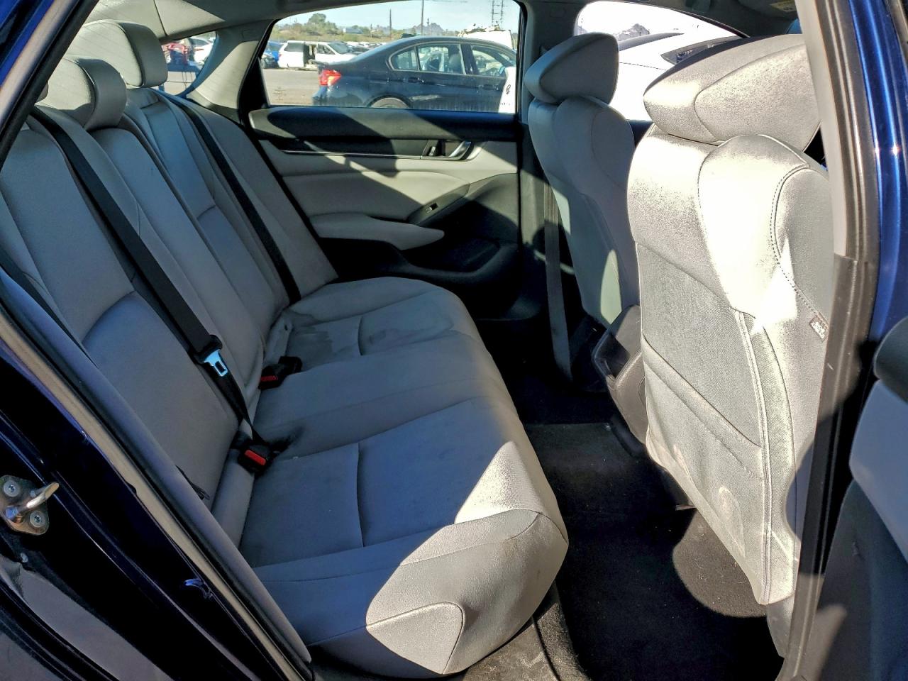 2018 HONDA ACCORD HYBRID photo 10