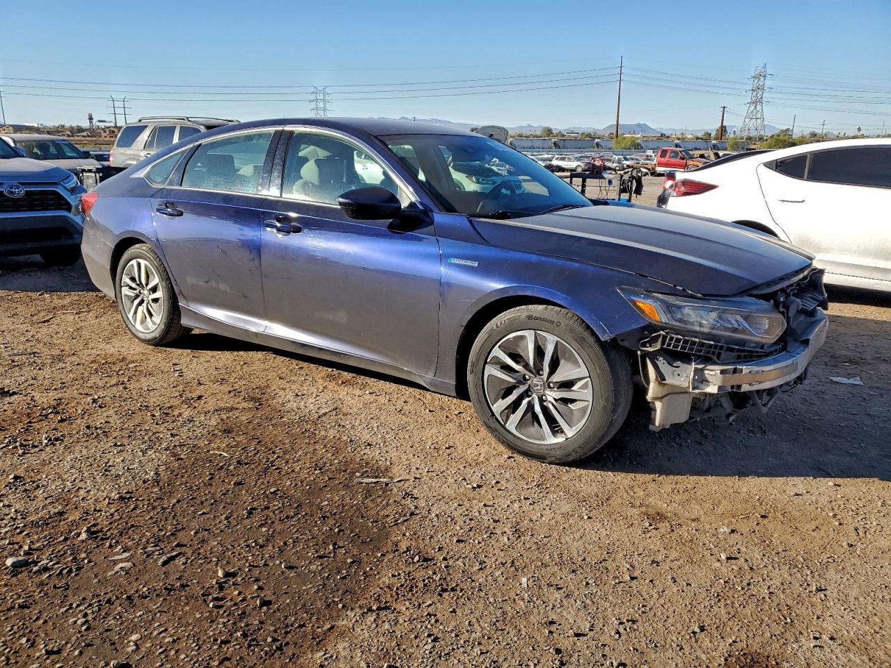 2018 HONDA ACCORD HYBRID photo 4