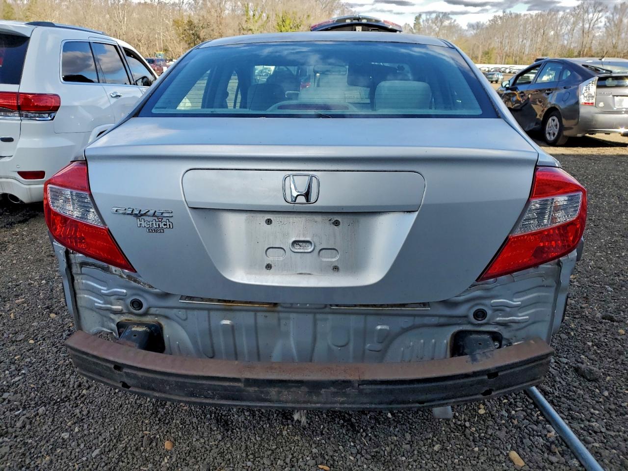 2012 HONDA CIVIC LX photo 6