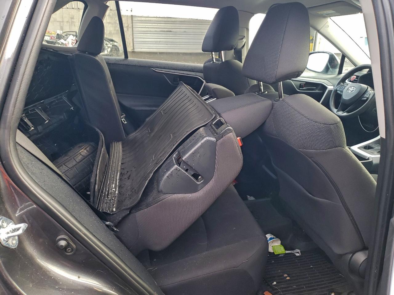 2021 TOYOTA RAV 4 photo 10