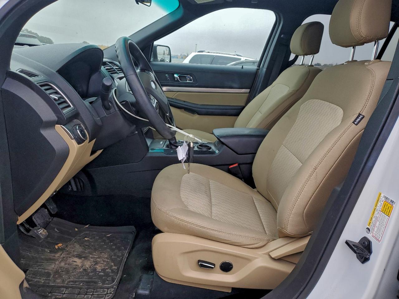 2017 FORD EXPLORER photo 7