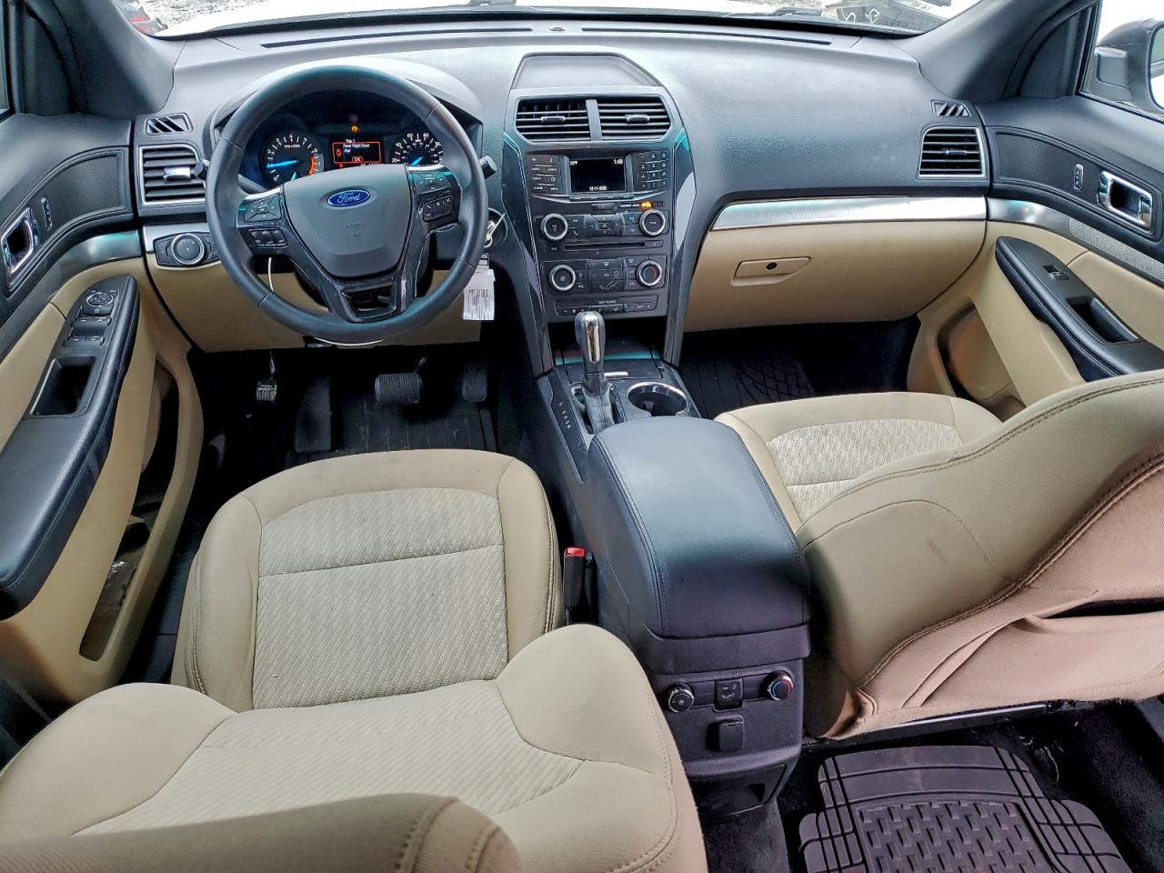 2017 FORD EXPLORER photo 8