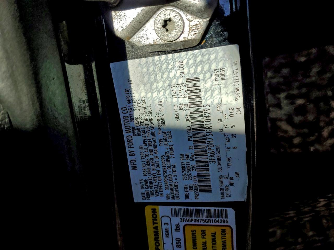 2016 FORD FUSION SE photo 12