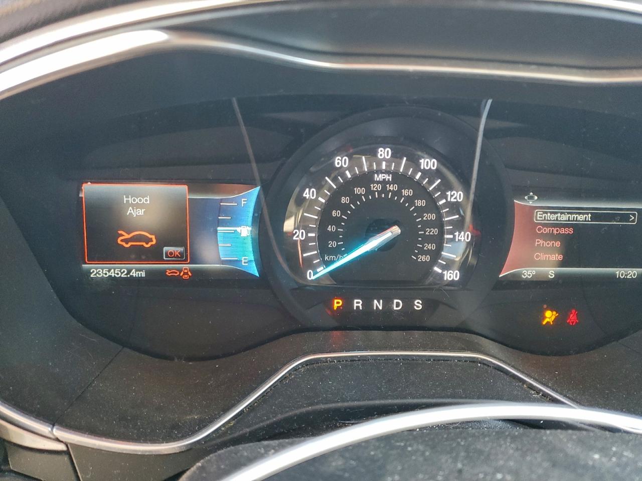 2016 FORD FUSION SE photo 9