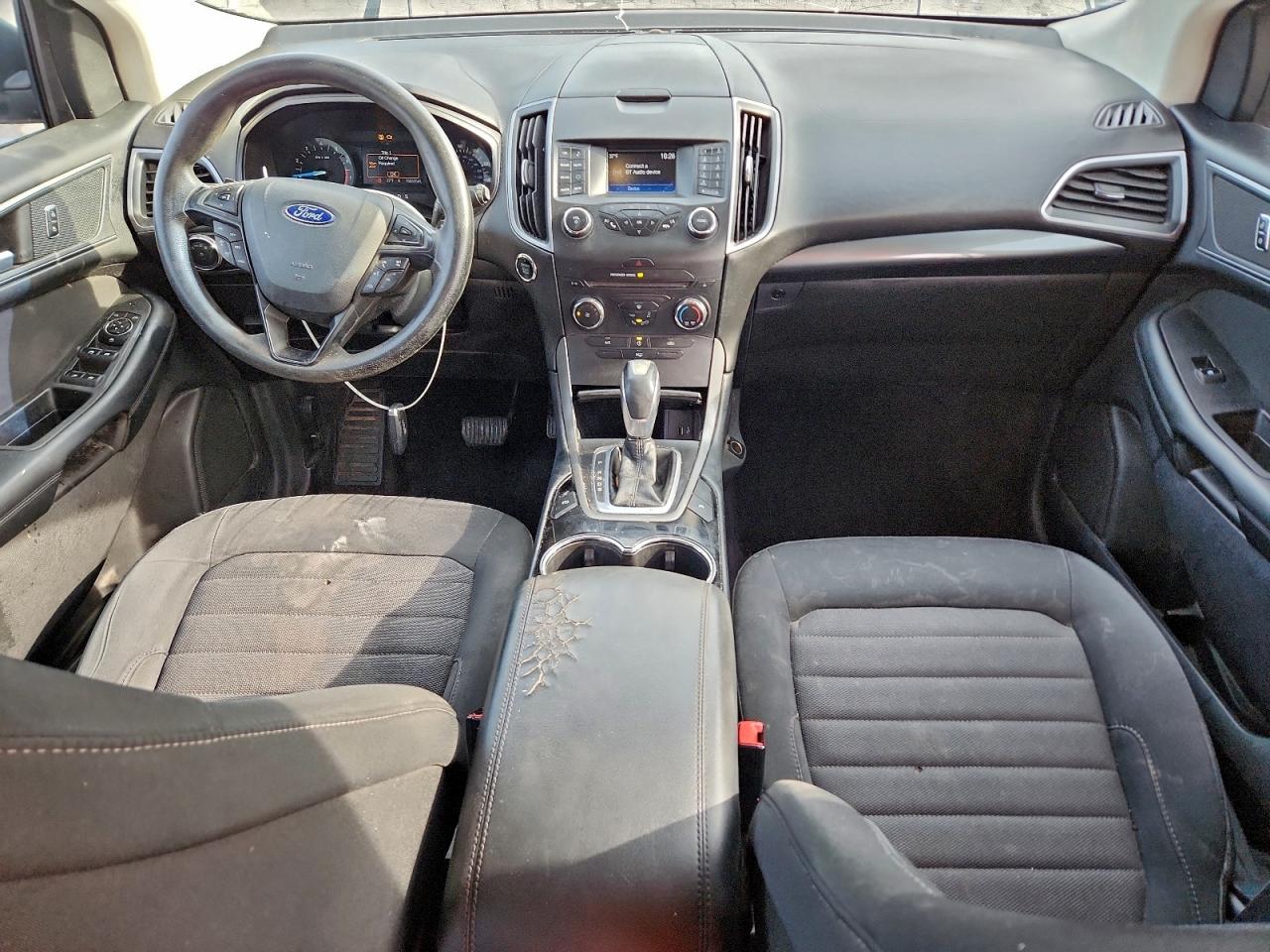 2017 FORD EDGE SE photo 8