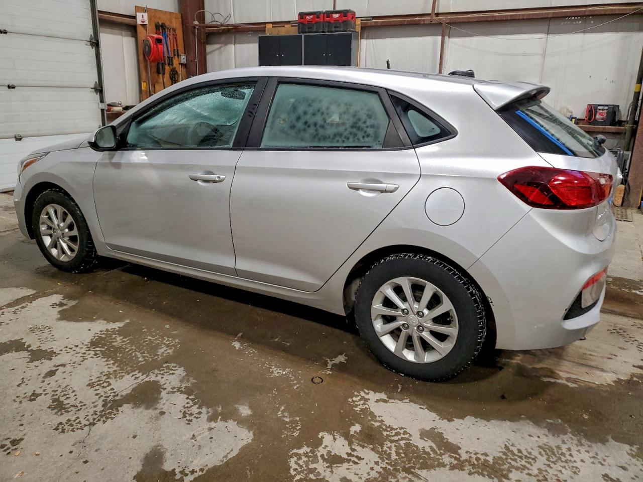 2019 HYUNDAI ACCENT SE photo 2