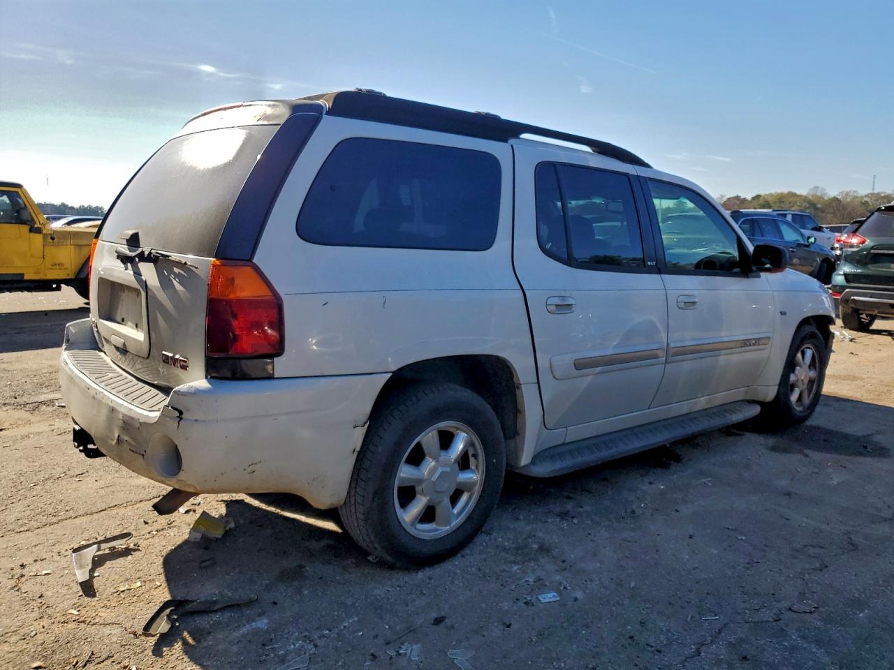 2003 GMC ENVOY XL photo 3