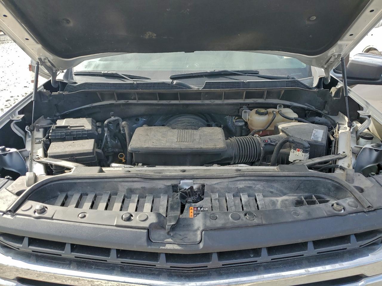 2020 CHEVROLET SILVERADO K1500 LT photo 11