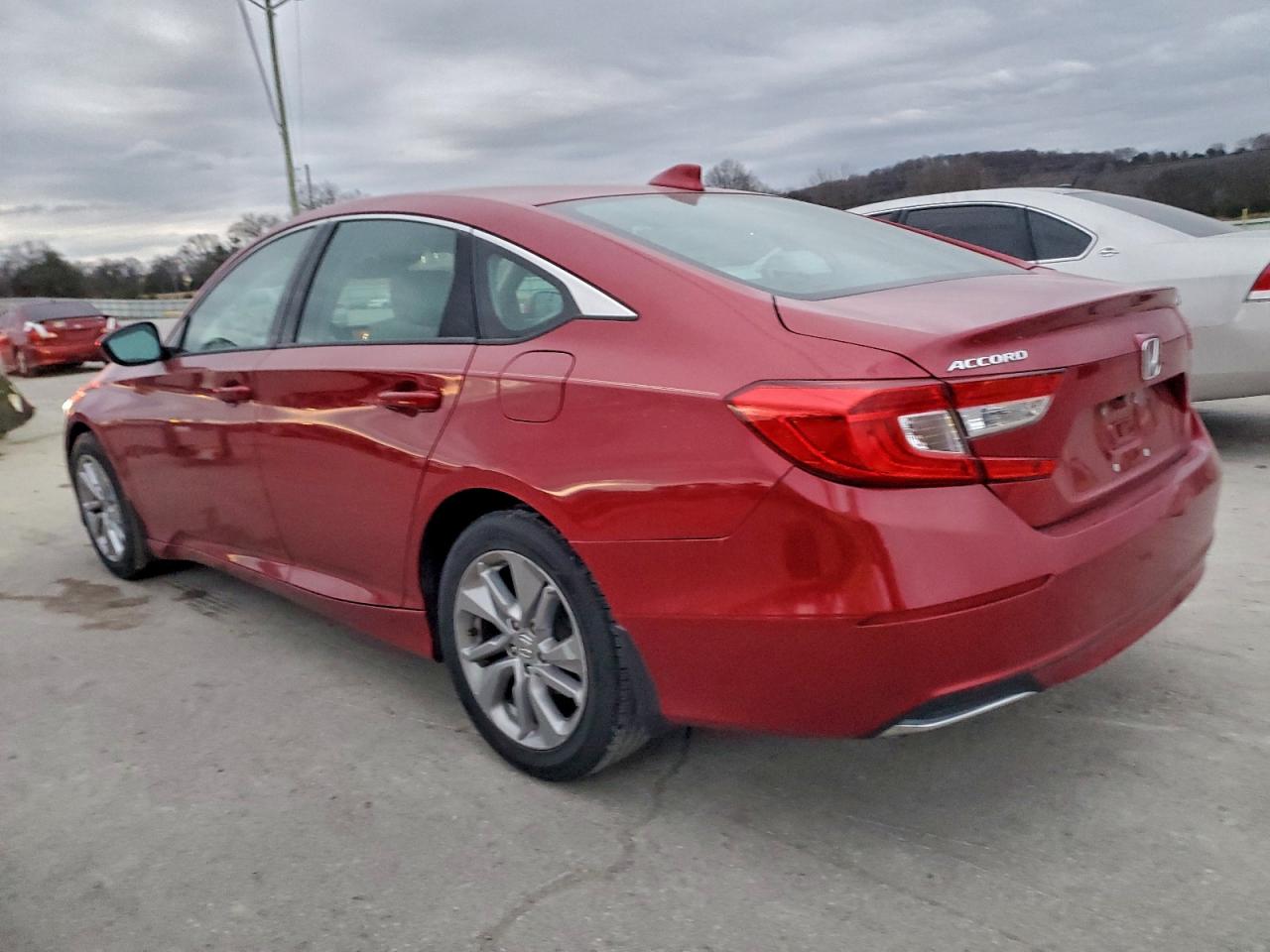 2018 HONDA ACCORD LX photo 2