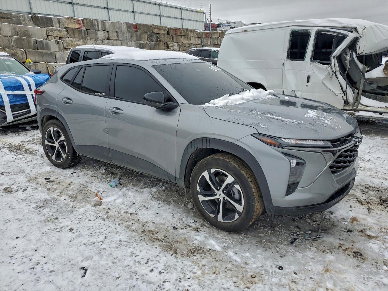 2025 CHEVROLET TRAX 1RS photo 4