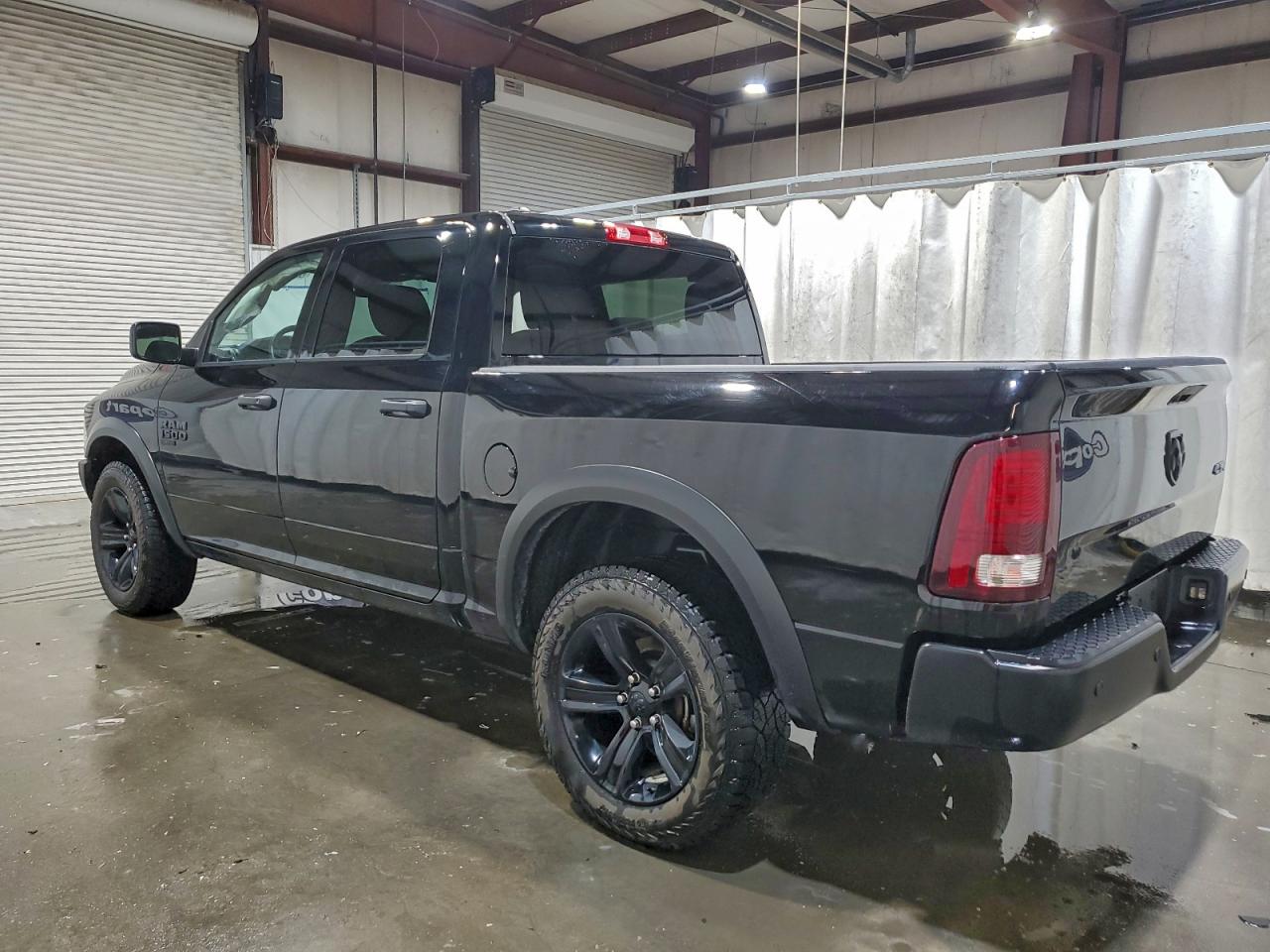 2024 RAM 1500 CLASSIC SLT photo 2