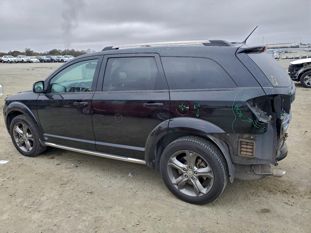 2017 DODGE JOURNEY CROSSROAD photo 2