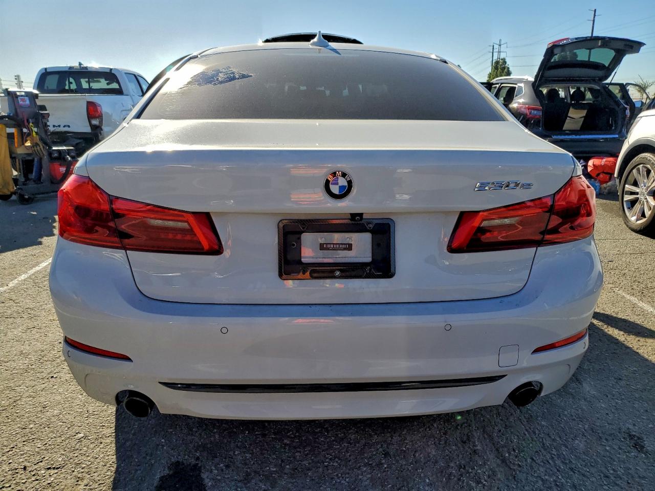 2019 BMW 530E photo 6