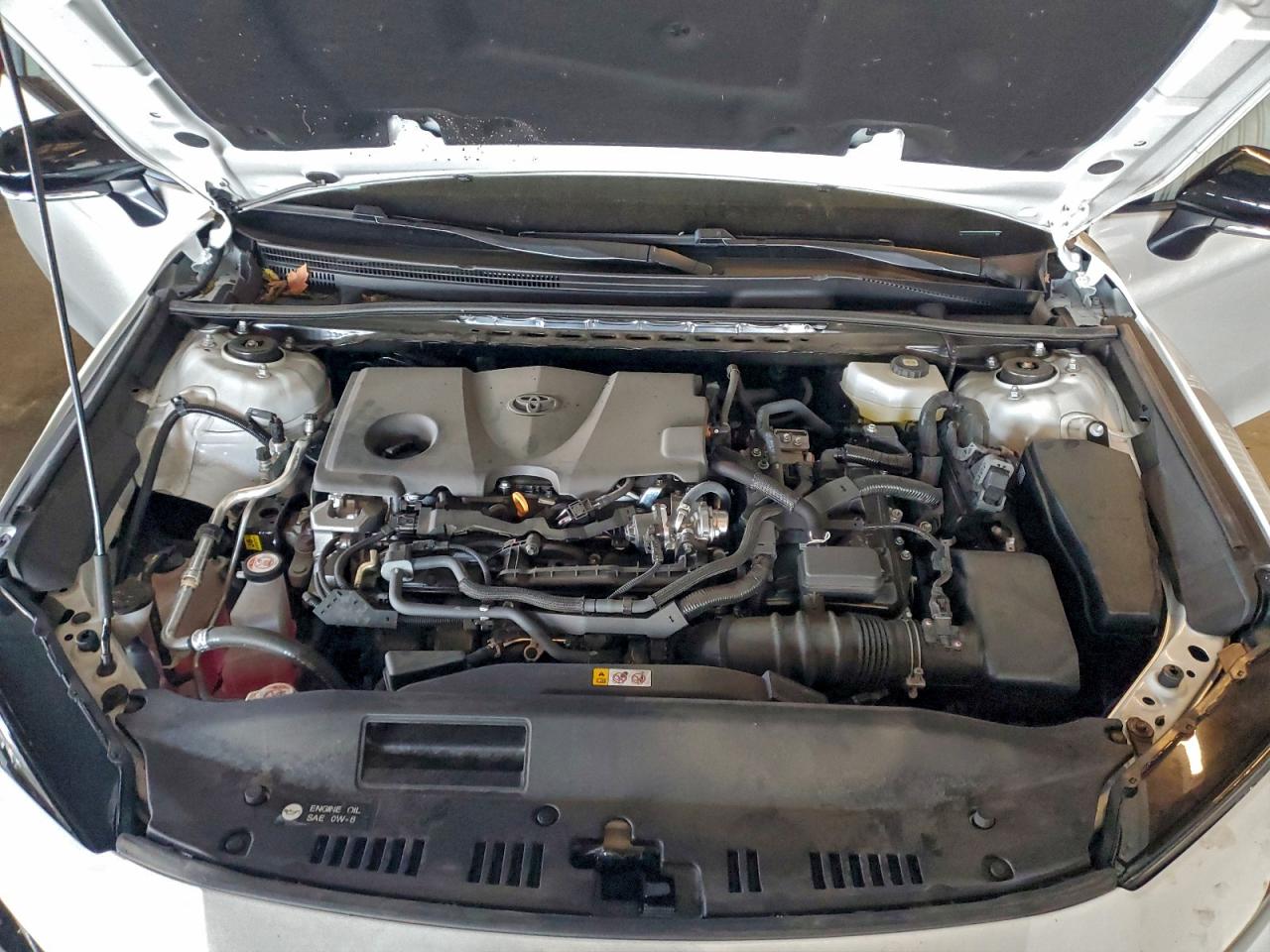 2025 TOYOTA CAMRY XSE photo 11