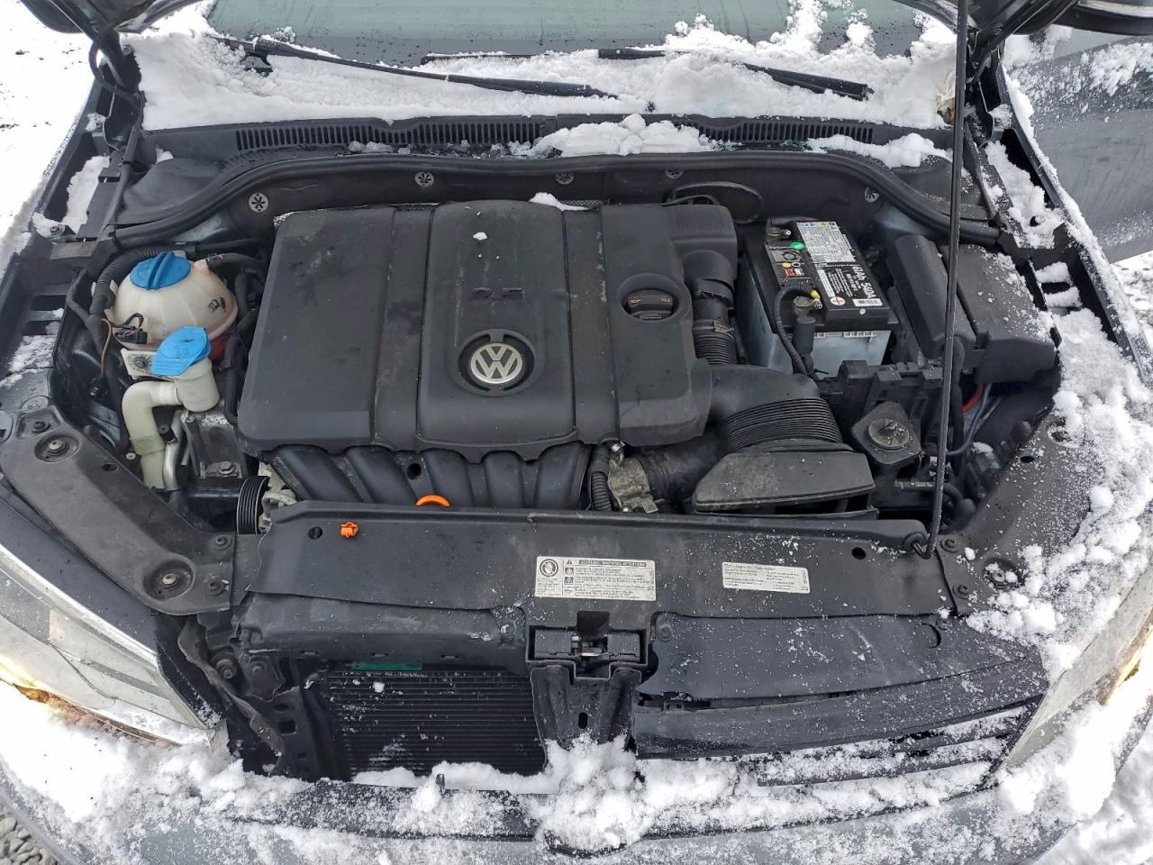 2012 VOLKSWAGEN JETTA SE photo 11