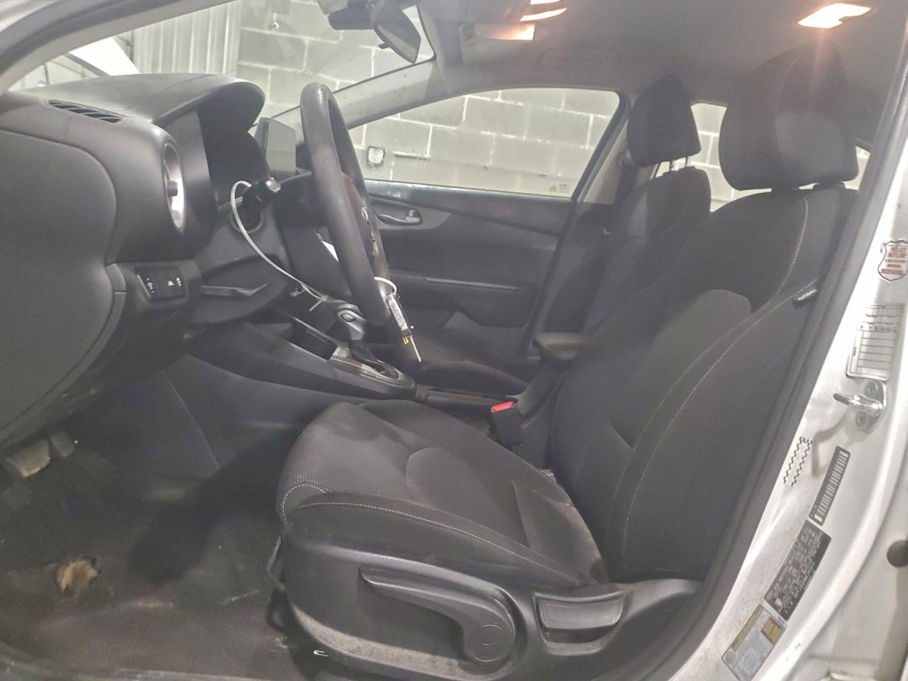 2021 KIA FORTE FE photo 7