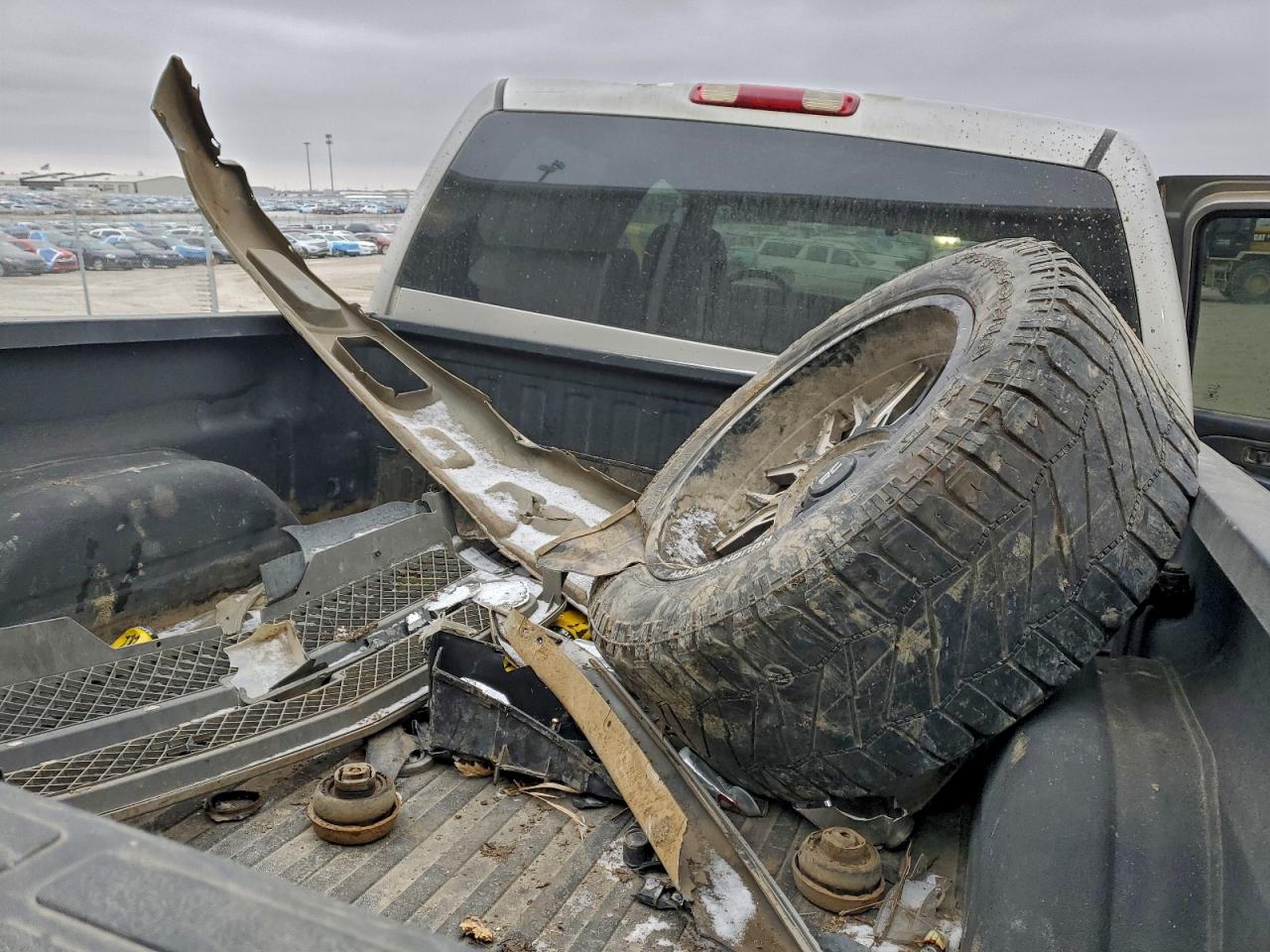 2004 CHEVROLET SILVERADO K1500 photo 12