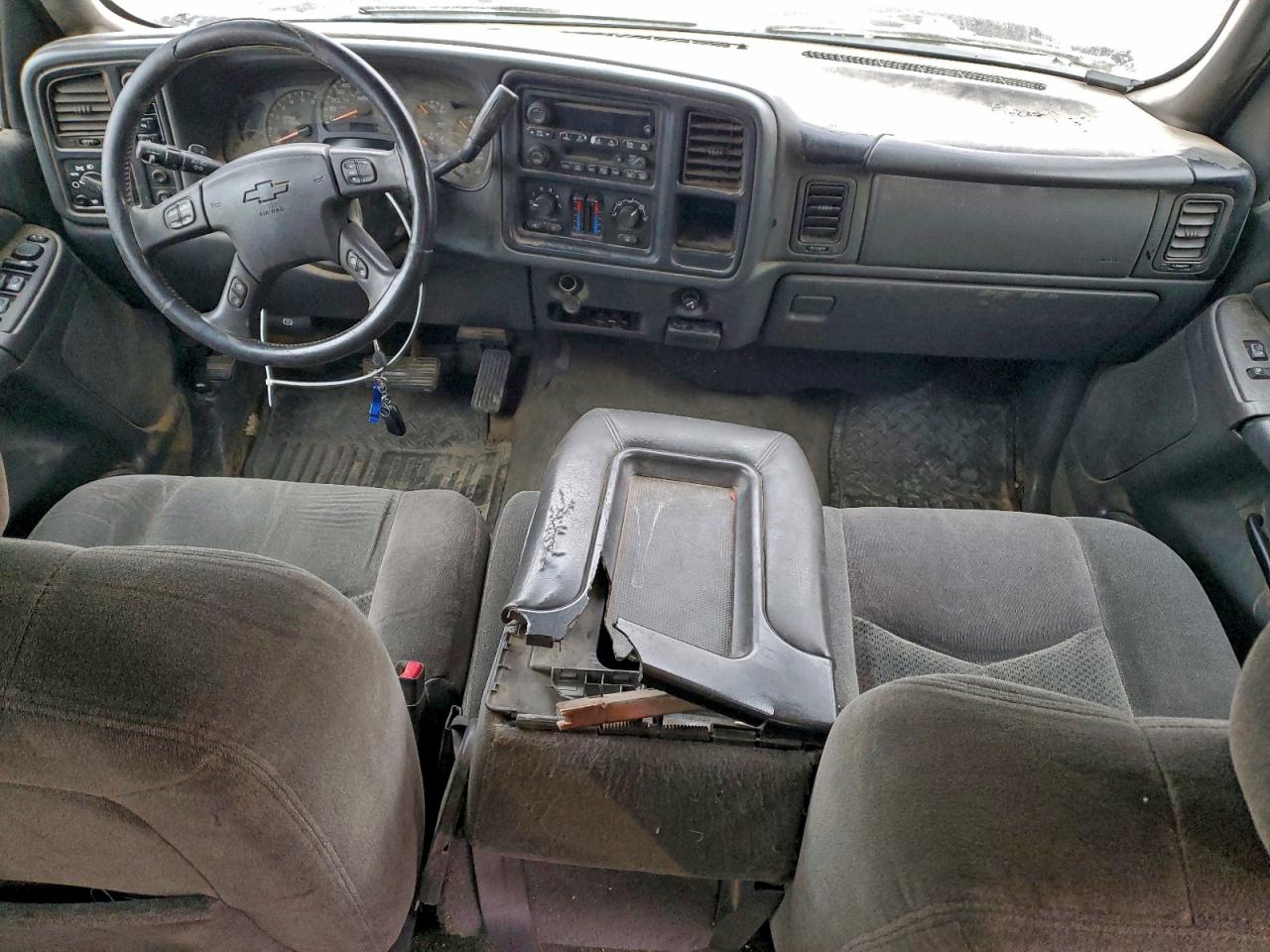 2004 CHEVROLET SILVERADO K1500 photo 8