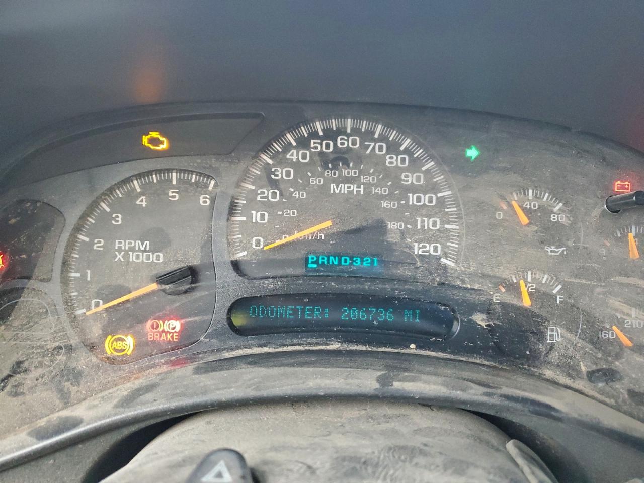 2004 CHEVROLET SILVERADO K1500 photo 9