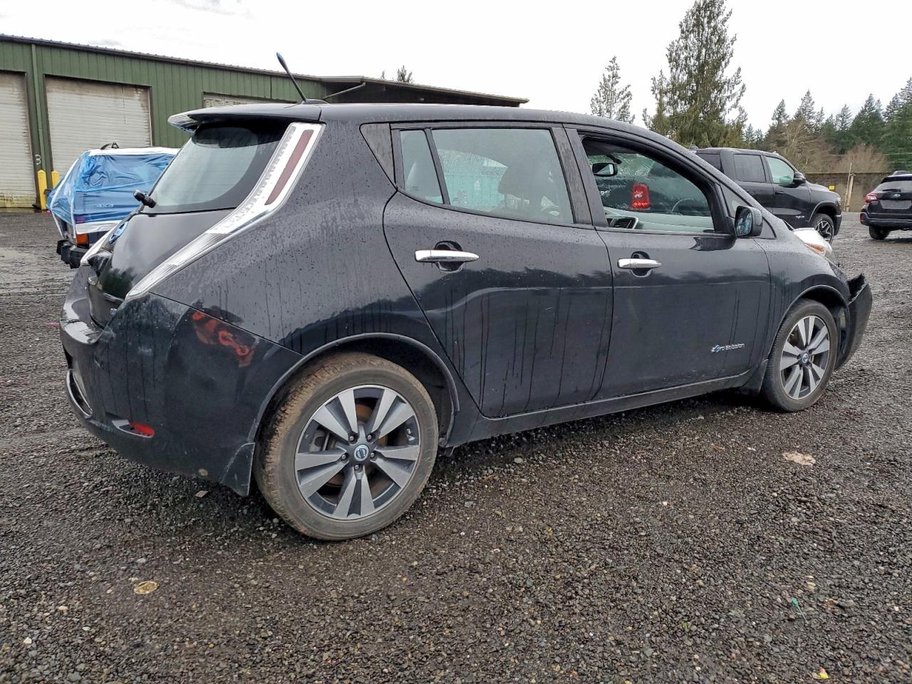 2013 NISSAN LEAF S photo 3