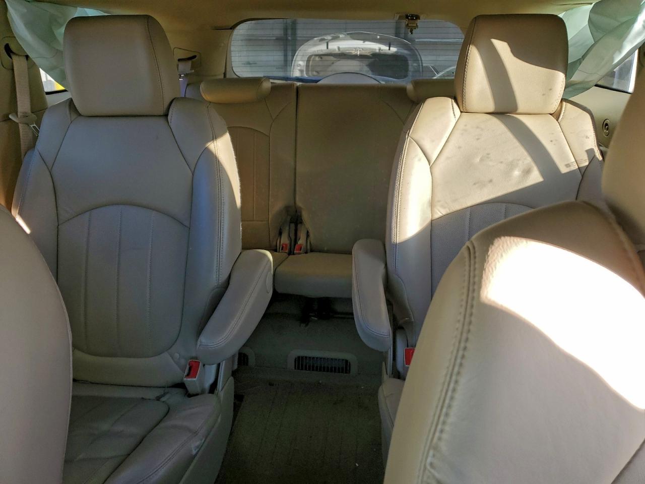2011 BUICK ENCLAVE CXL photo 10