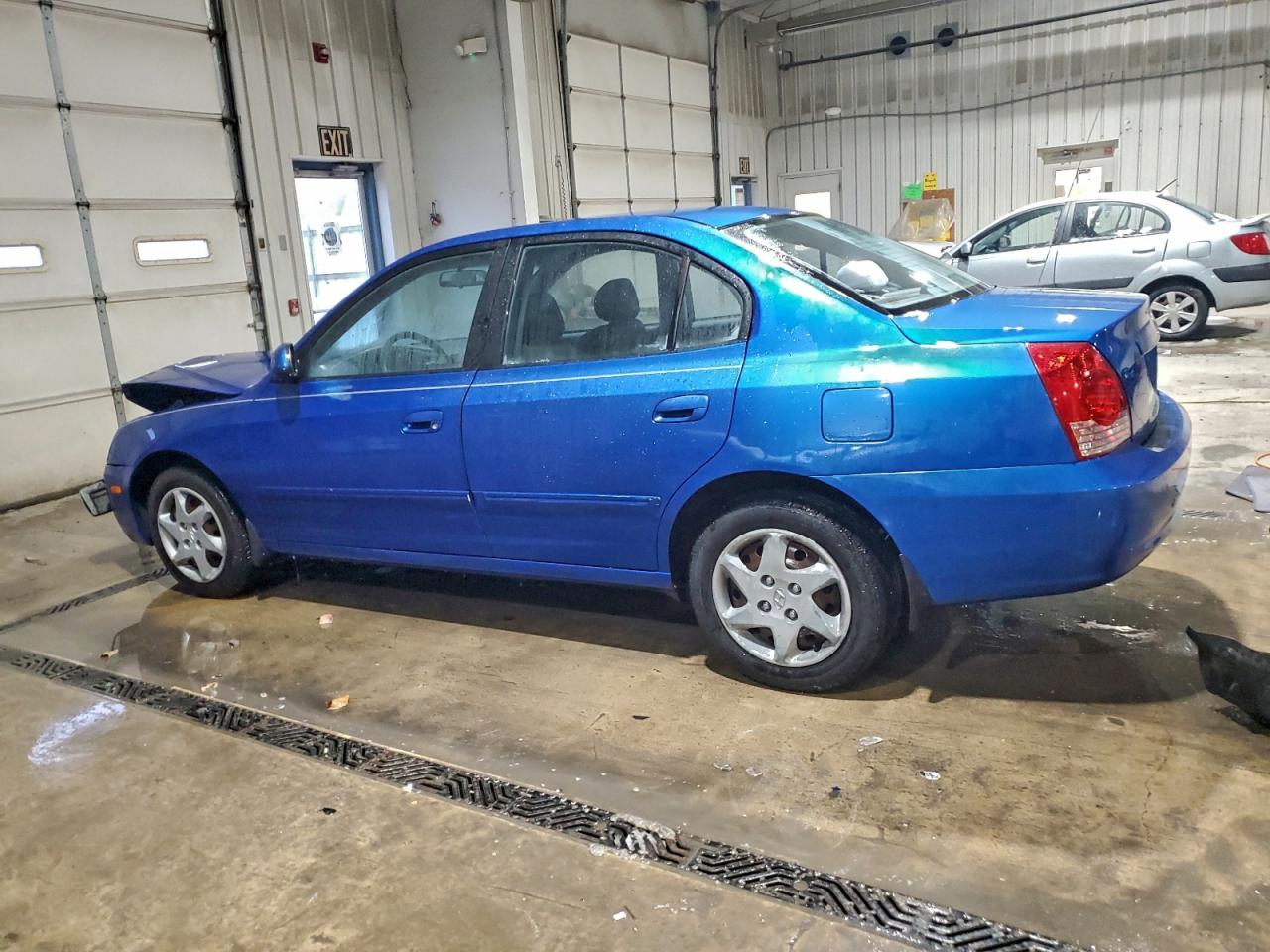 2005 HYUNDAI ELANTRA GLS photo 2