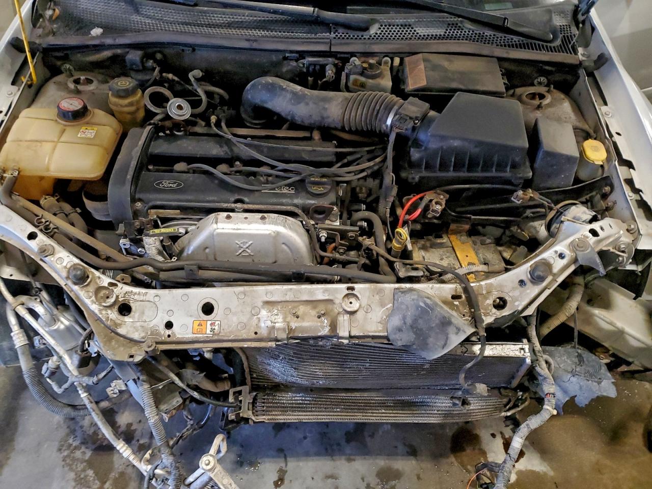 2003 FORD FOCUS ZTS photo 11
