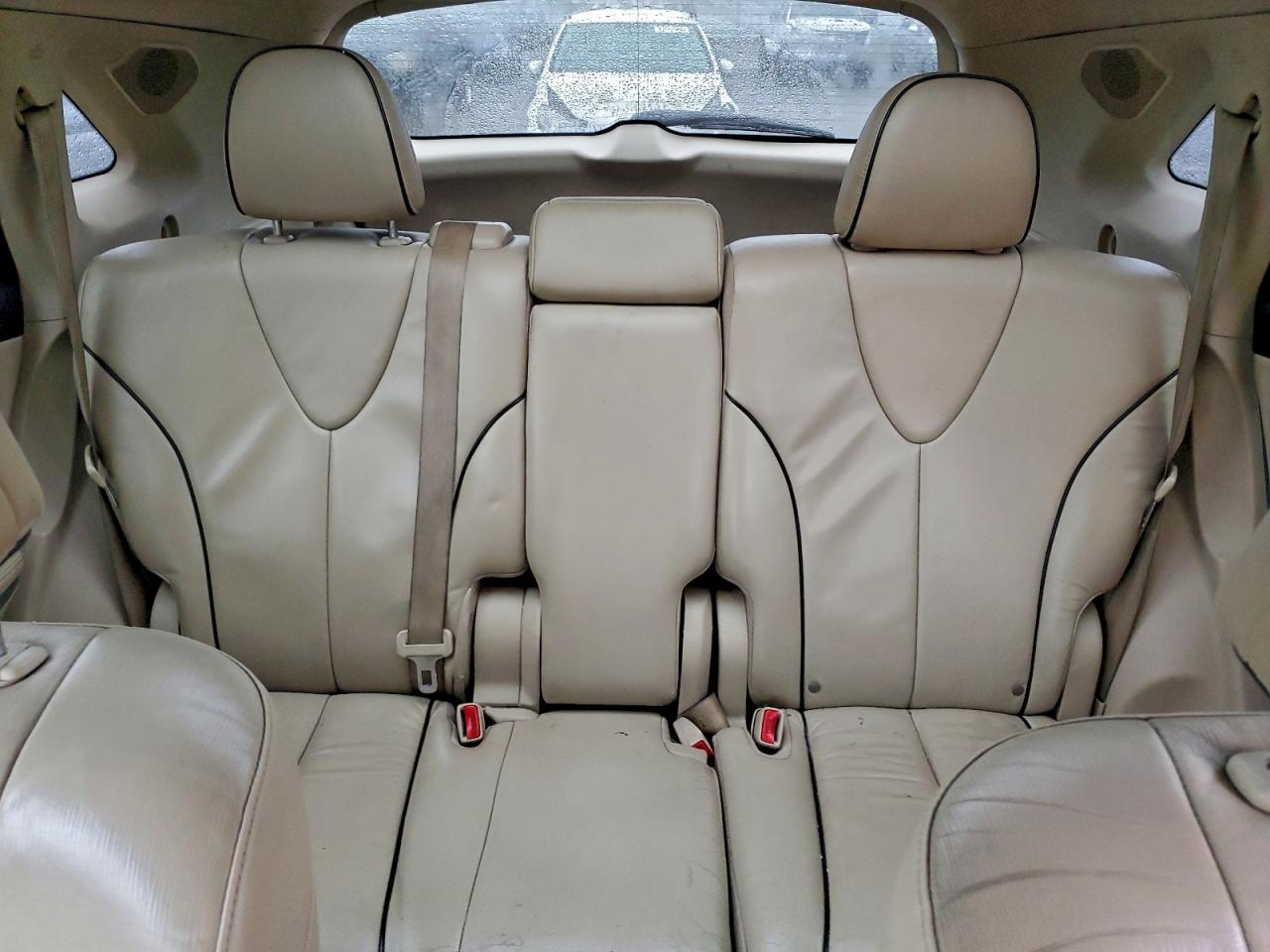 2010 TOYOTA VENZA photo 10