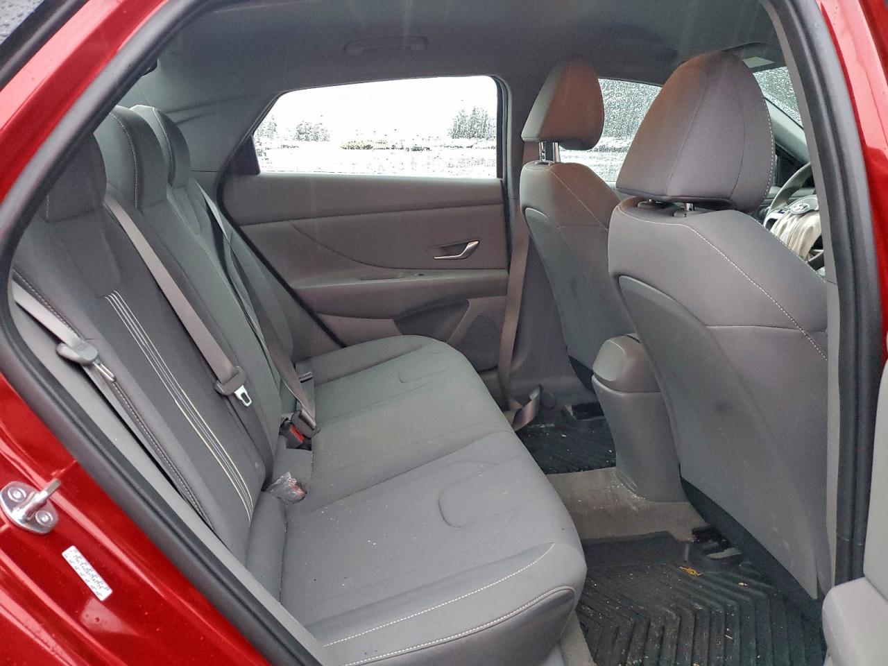 2023 HYUNDAI ELANTRA SEL photo 10