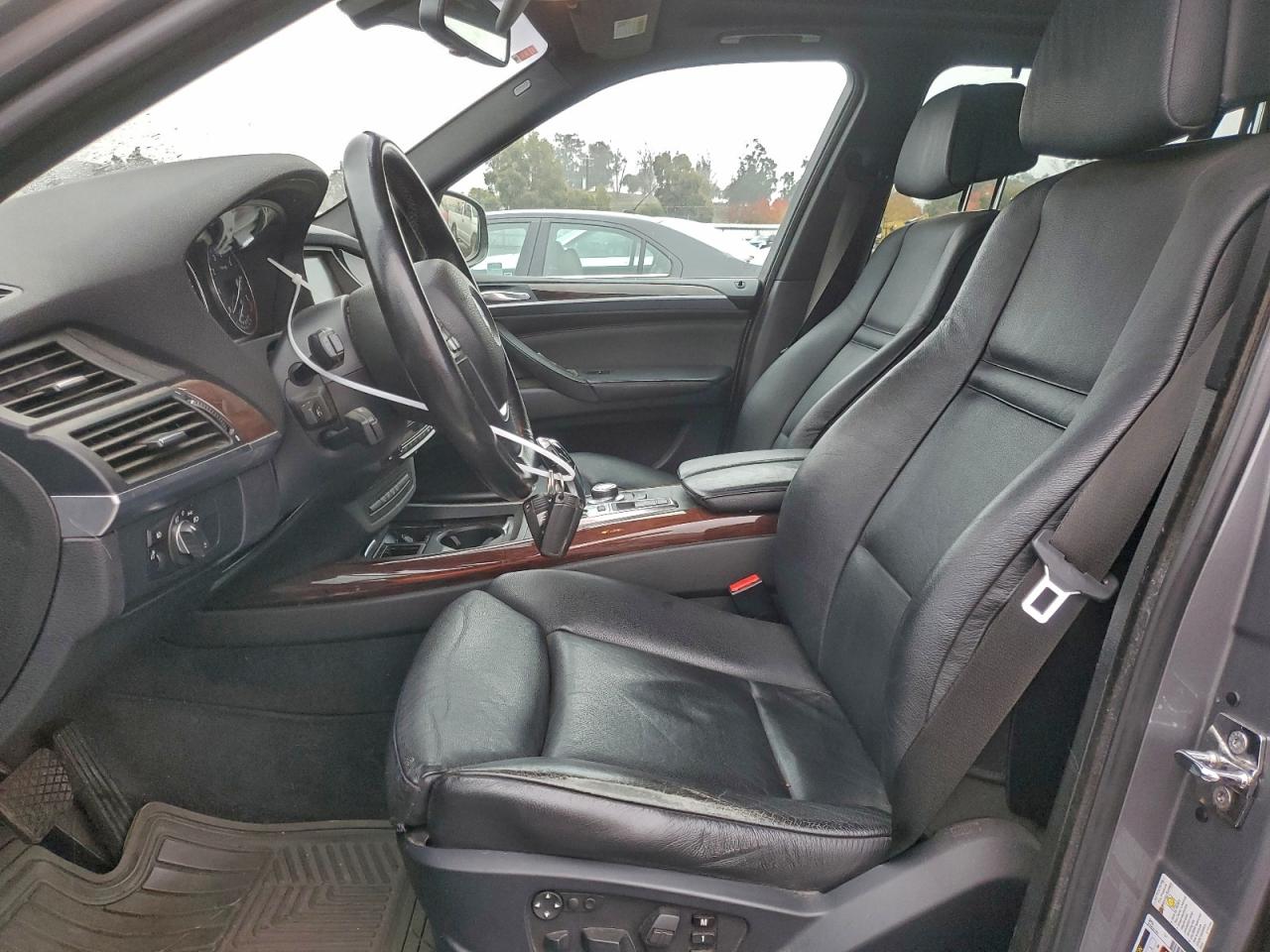 2008 BMW X5 3.0I photo 7