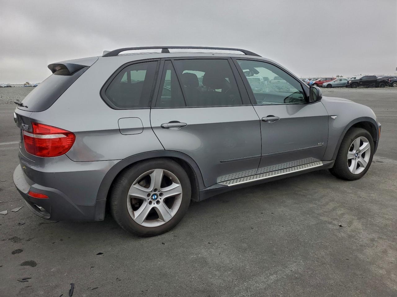 2008 BMW X5 3.0I photo 3