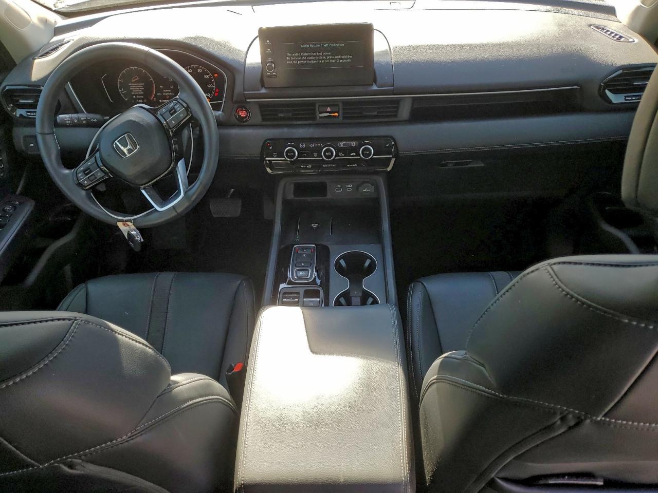 2025 HONDA PILOT EXL photo 8