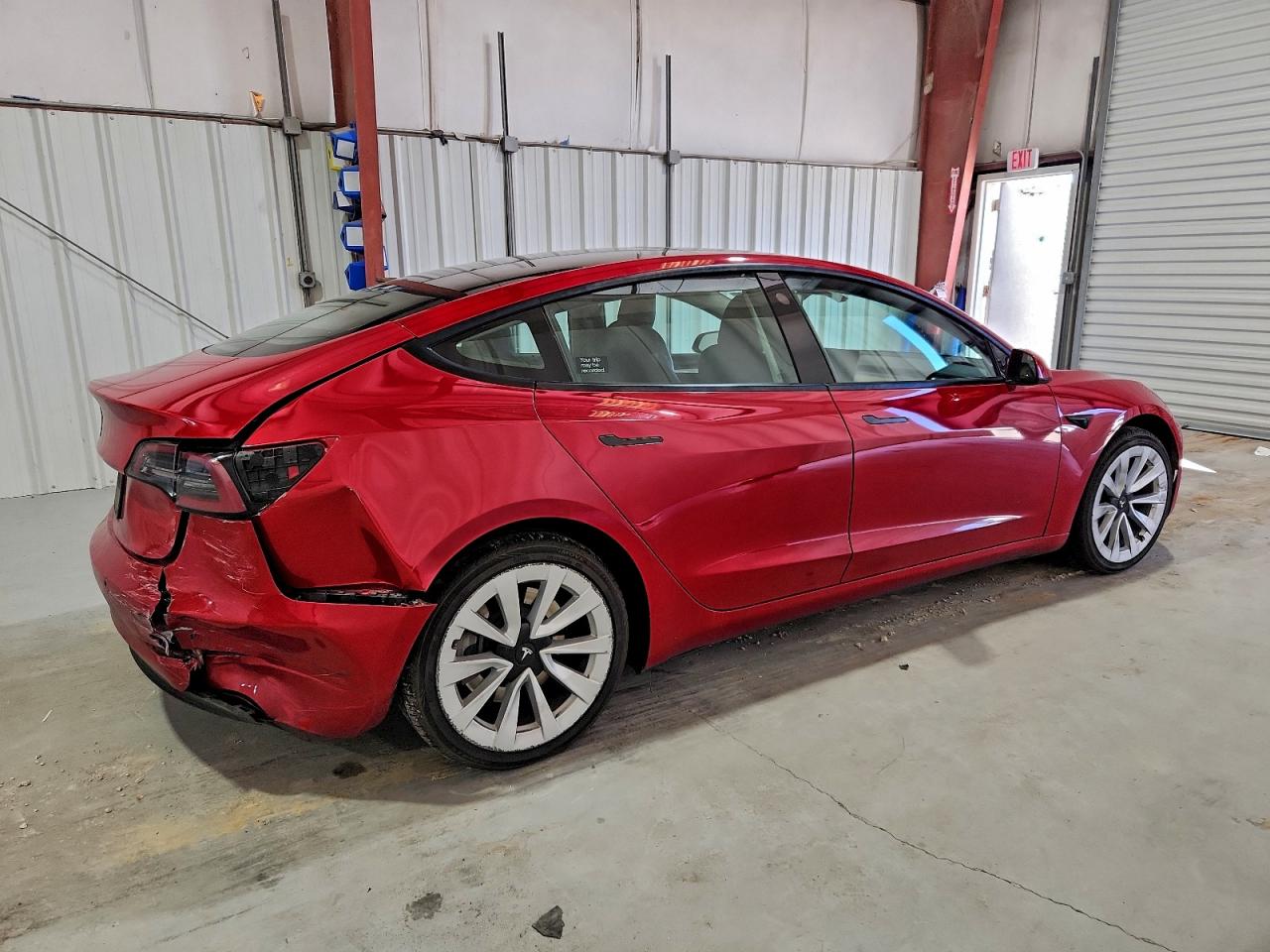 2022 TESLA MODEL 3 photo 3