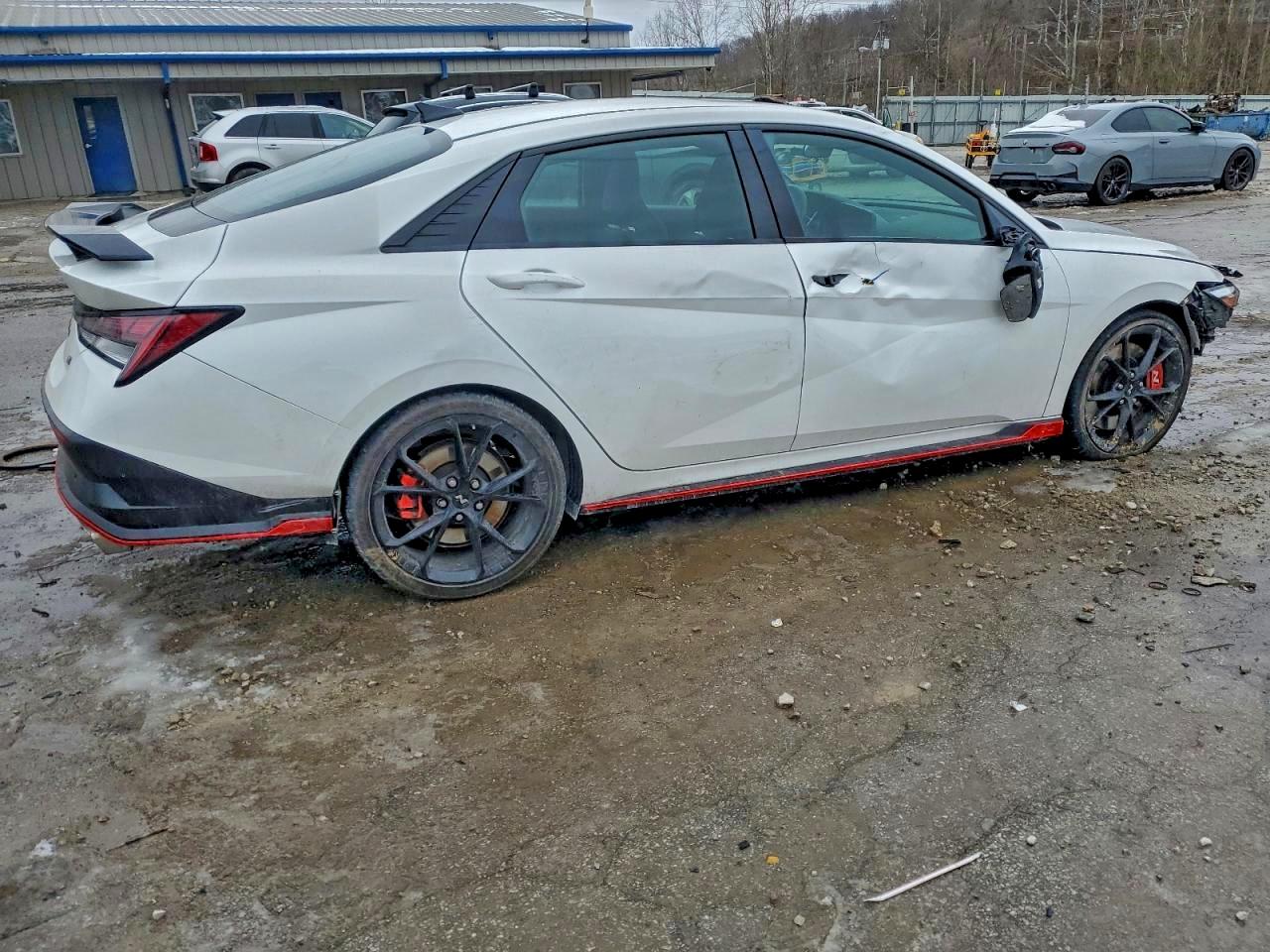 2025 HYUNDAI ELANTRA N photo 3