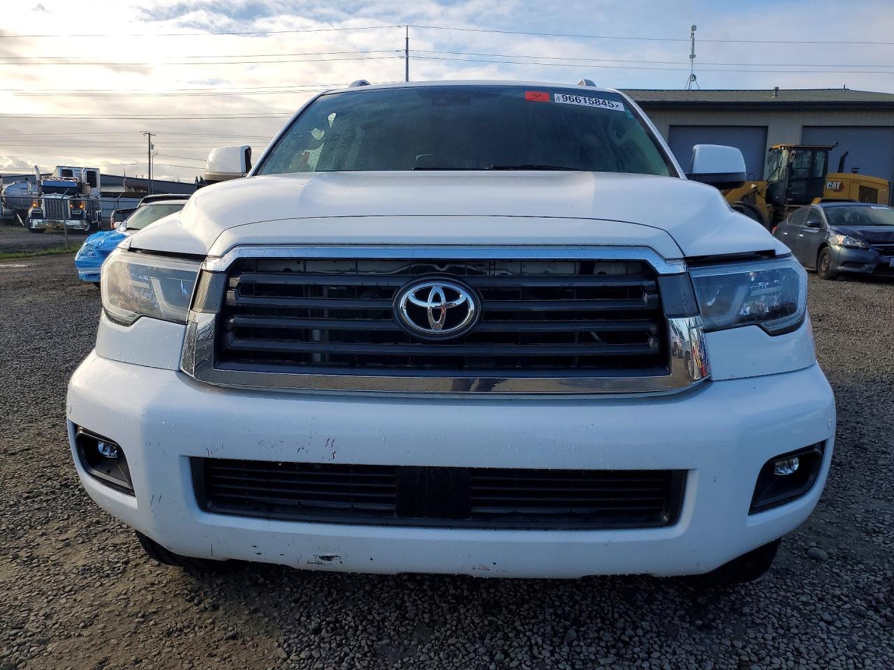 2021 TOYOTA SEQUOIA SR5 photo 5