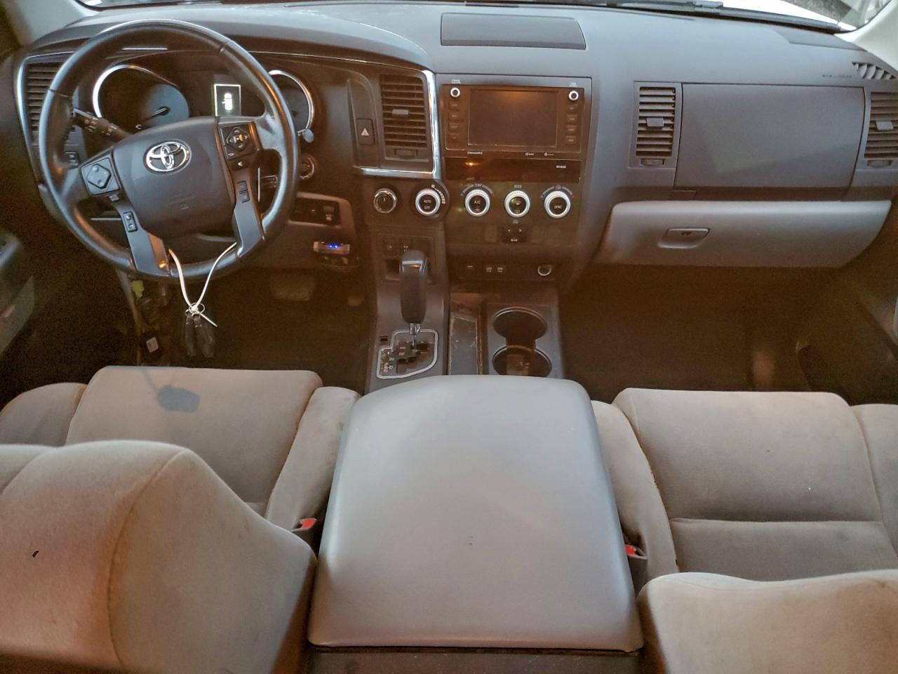 2021 TOYOTA SEQUOIA SR5 photo 8