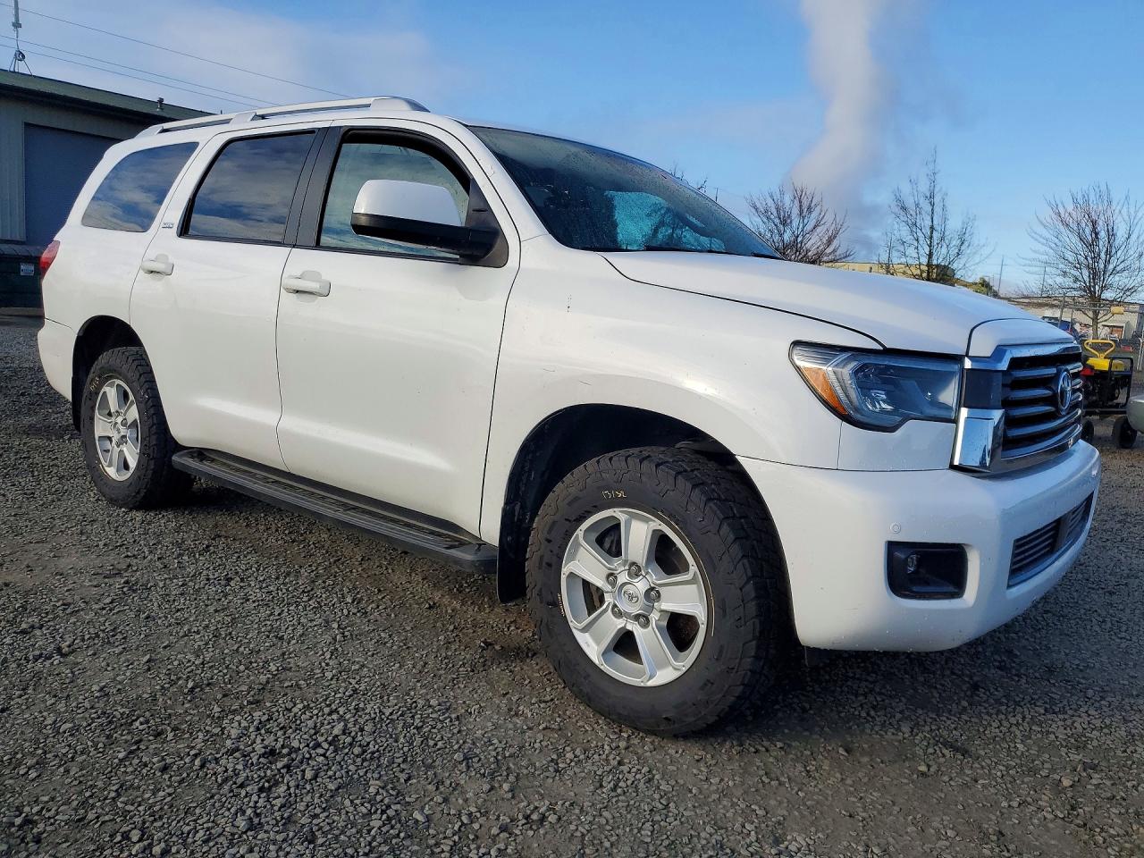2021 TOYOTA SEQUOIA SR5 photo 4
