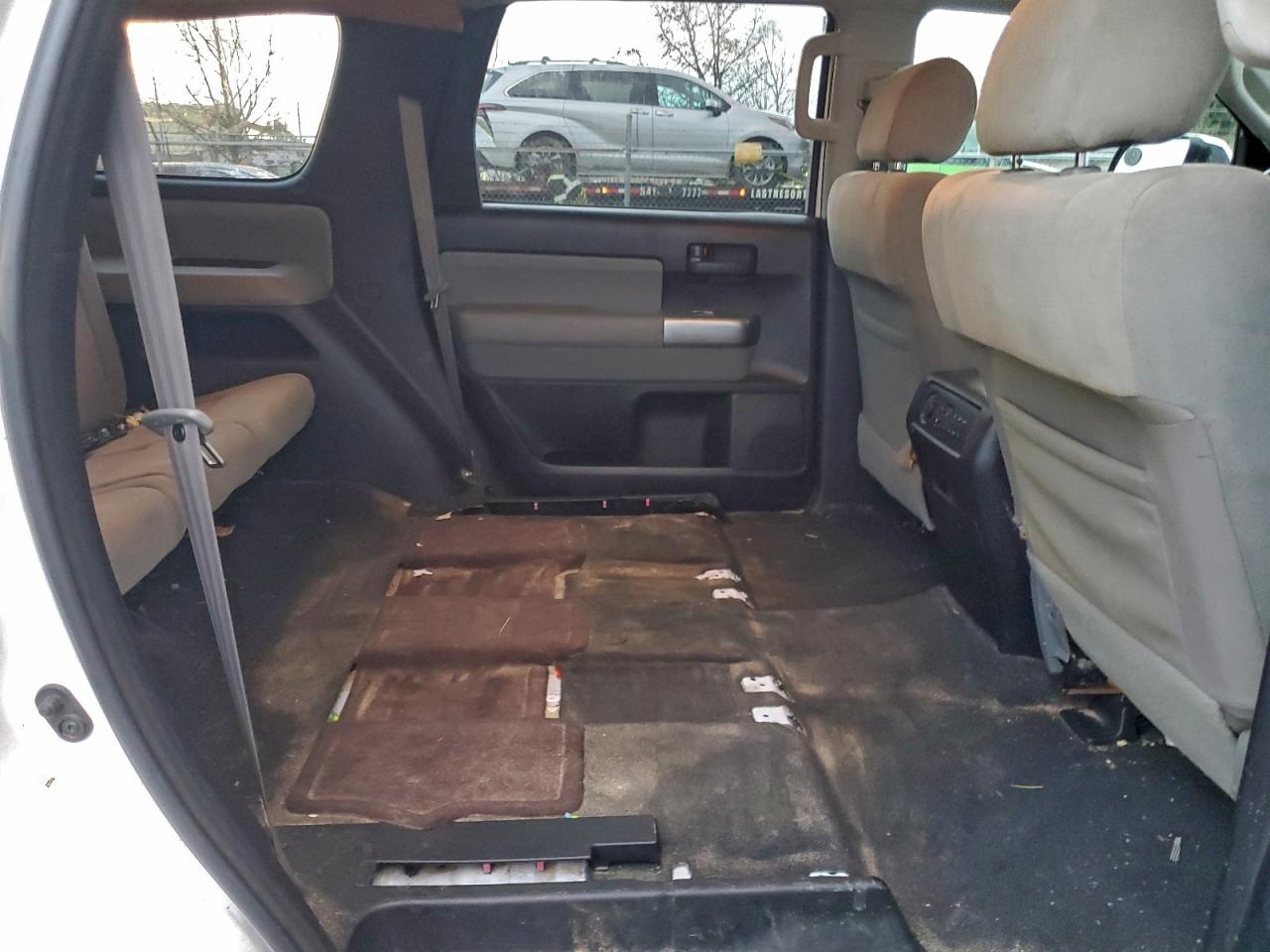 2021 TOYOTA SEQUOIA SR5 photo 11