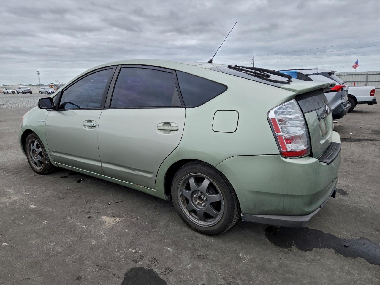 2008 TOYOTA PRIUS photo 2