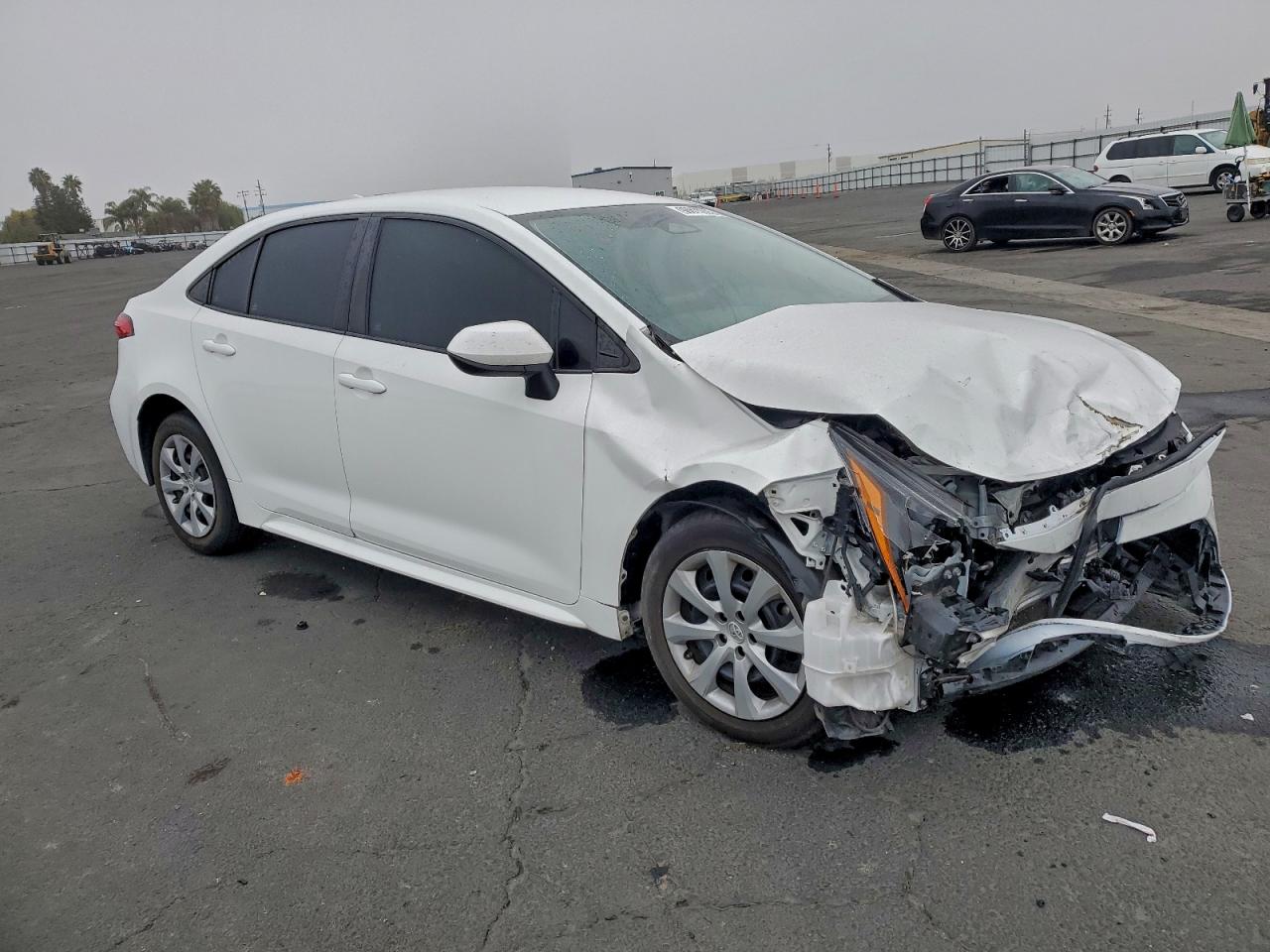 2023 TOYOTA COROLLA LE photo 4