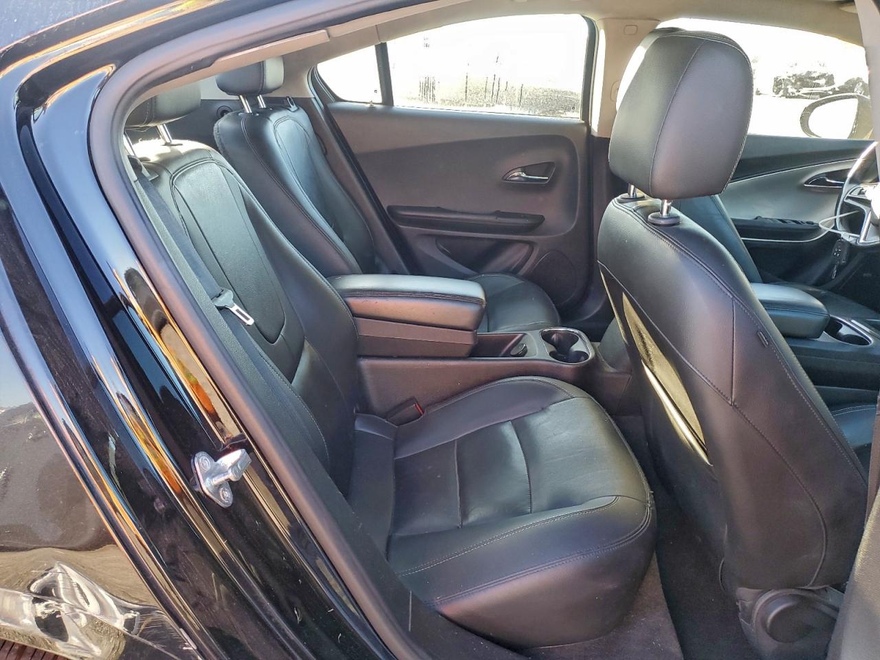 2014 CHEVROLET VOLT photo 10